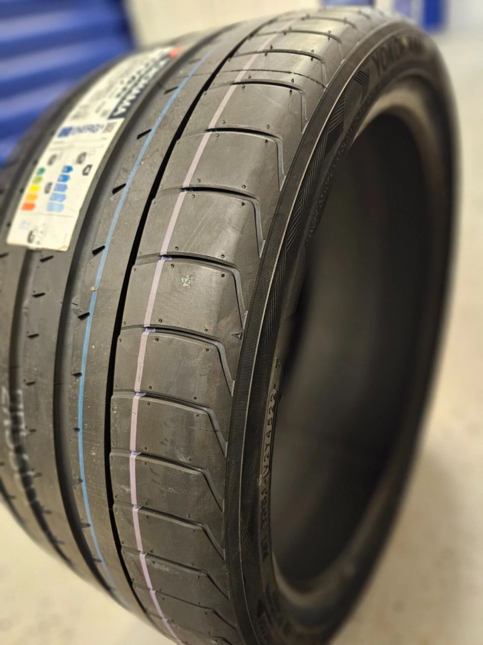 Автомобильные шины Yokohama Advan Sport V107E 315/35 R21 111Y