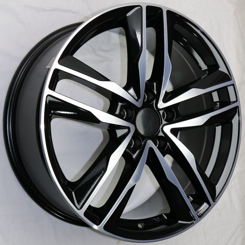 Литые диски X'trike R128 7.5J/18 5x108 ET47.0 D65.1