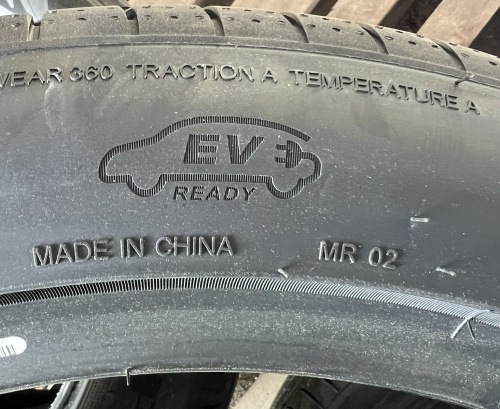 Автомобильные шины Goodride SOLMAX 1 245/45 R19 98Y