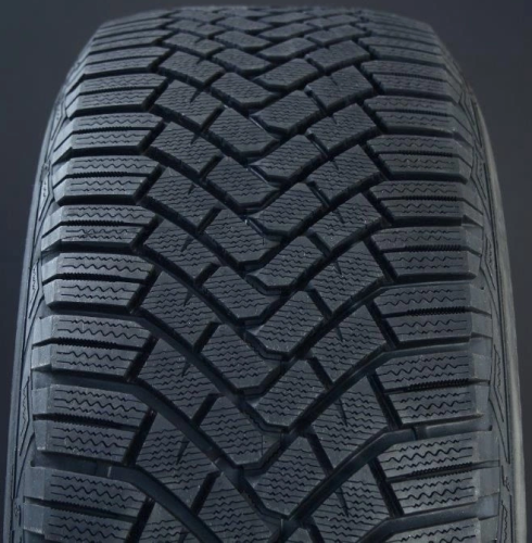 Автомобильные шины GoodYear UltraGrip Ice 3 235/55R19 105T