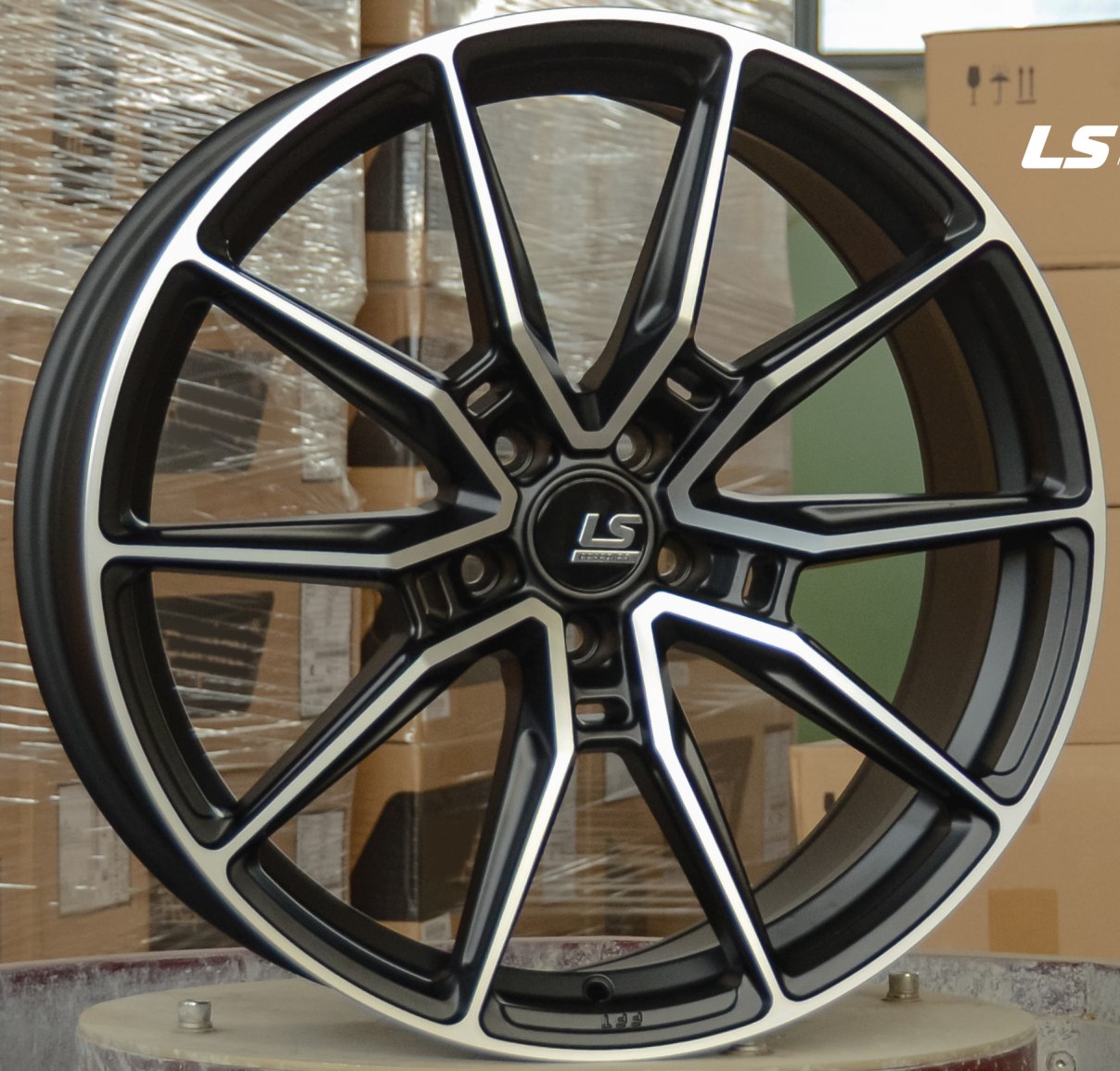 Литые диски LS RC58-mb 9.0J/20 5x112 ET26.0 D66.6