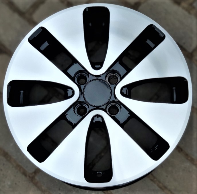 Литые диски Carwel Сенеж 6.0J/15 4x100 ET46.0 D54.1