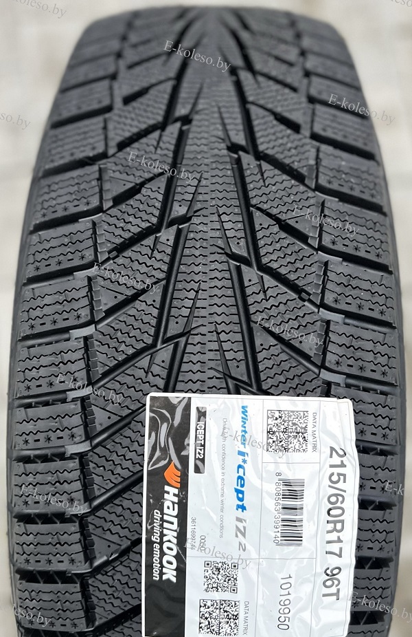 Автомобильные шины Hankook Winter I*cept Iz2 W616 215/60 R17 96T