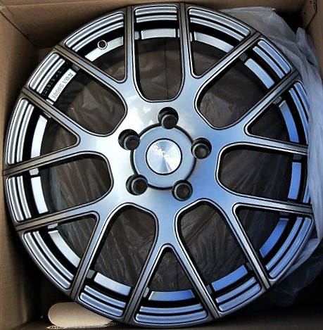 Литые диски SKAD Stiletto-gr 8.0J/18 5x112 ET38.0 D66.6