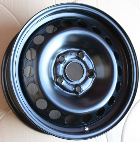 Стальные диски Magnetto 15004 6.0J/15 5x112 ET43.0 D571