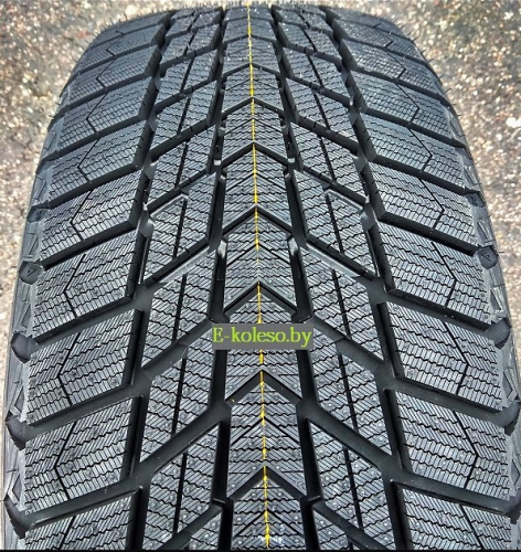 Автомобильные шины
 
Roadstone
 
Winguard Ice Plus
 
235/45 R17 97T