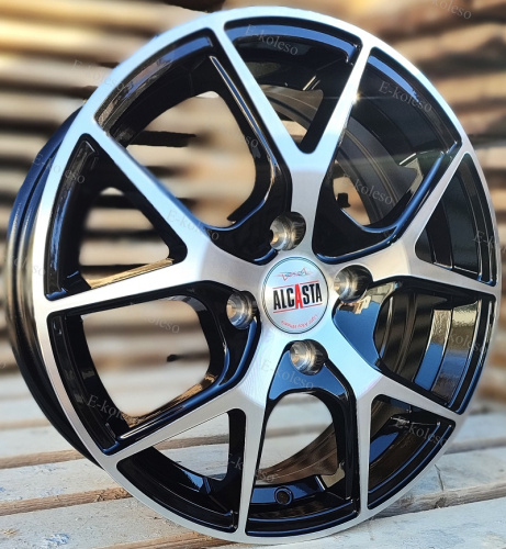Литые диски
 
Alcasta
 
M52
 
6.0J/15 4x100 ET40.0 D60.1
