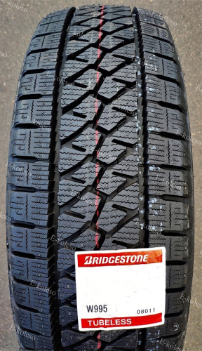 Автомобильные шины Bridgestone Blizzak W995 215/65R16C 109/107R