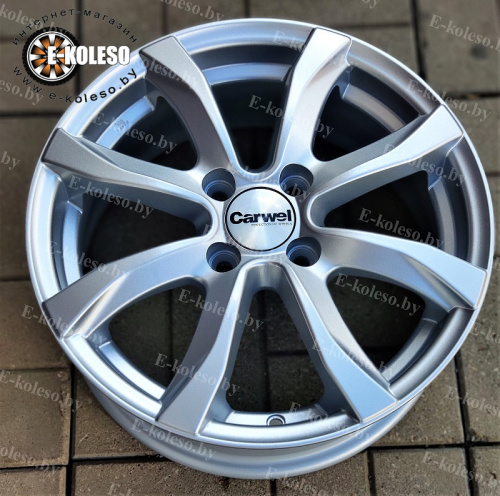 Литые диски
 
Carwel
 
Омикрон 110
 
6.0J/15 4x114.3 ET40.0 D66.1