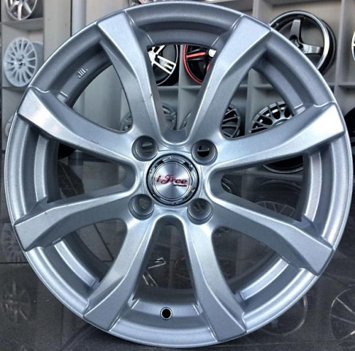 Литые диски
 
iFree
 
Дайс
 
6.0J/15 5x100 ET45.0 D67.1