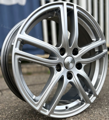 Литые диски Skad Брайтон 7.0J/17 5x108 ET50.0 D6335